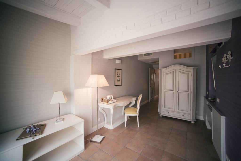 Residenza Le Batesineヴェローナ エクステリア 写真