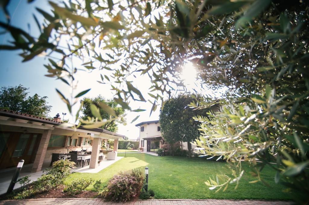 Residenza Le Batesineヴェローナ エクステリア 写真